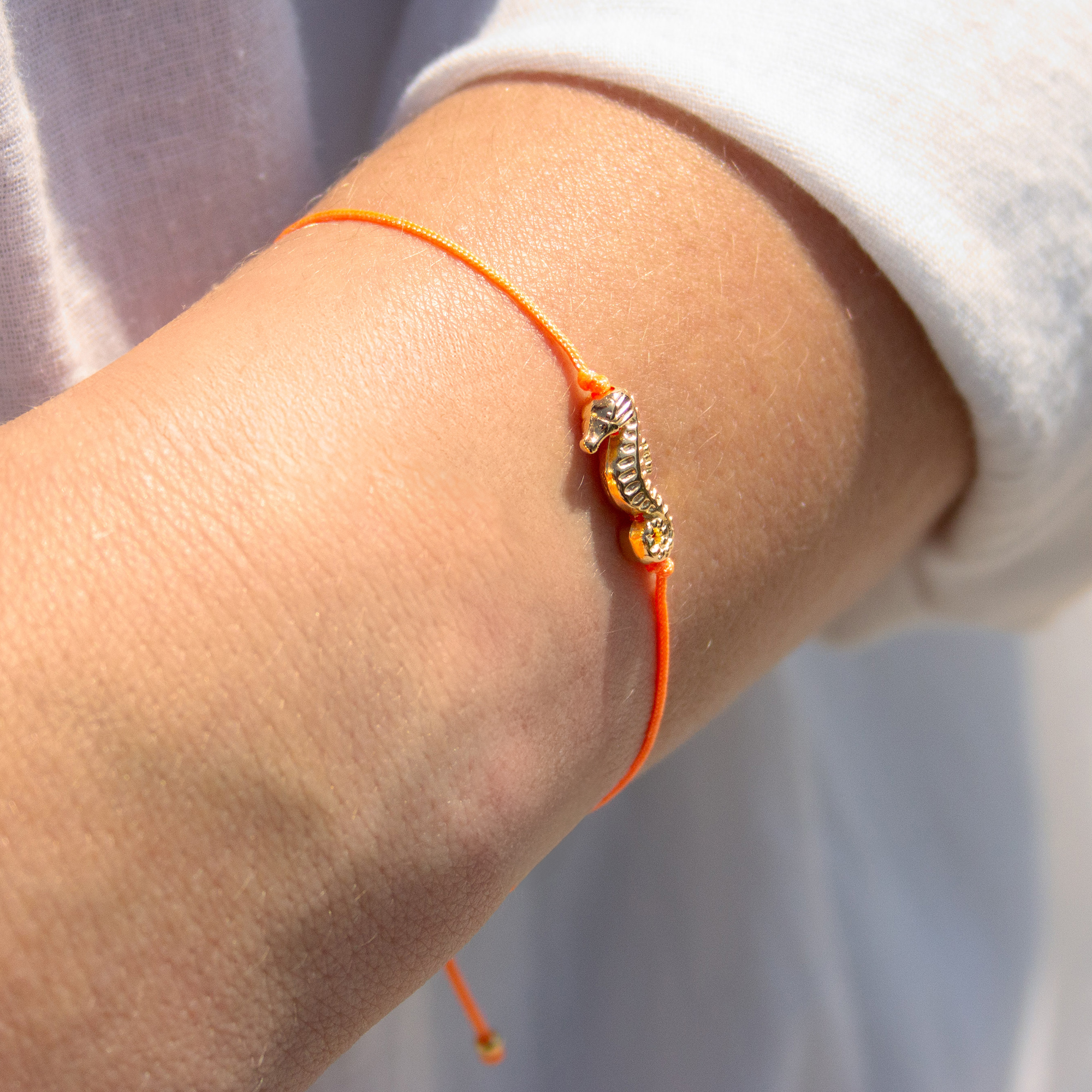Armband auf Karte