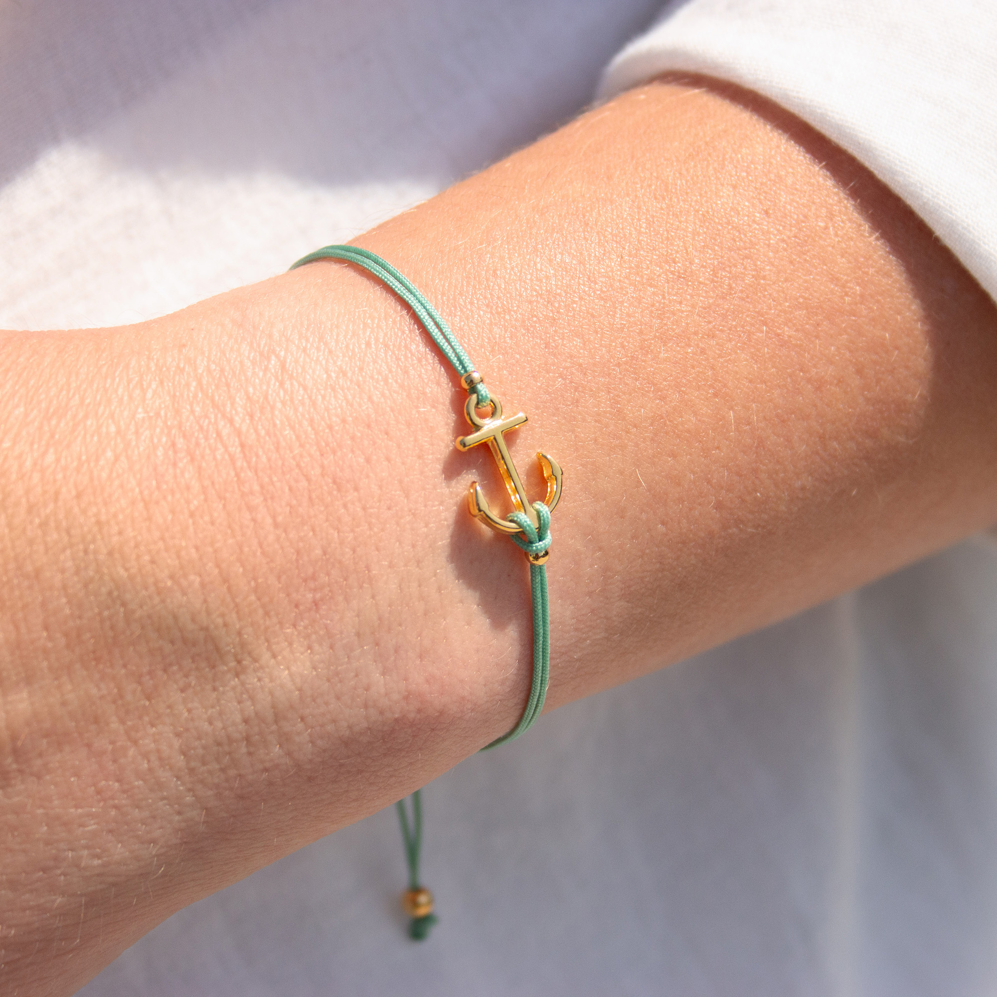 Armband auf Karte