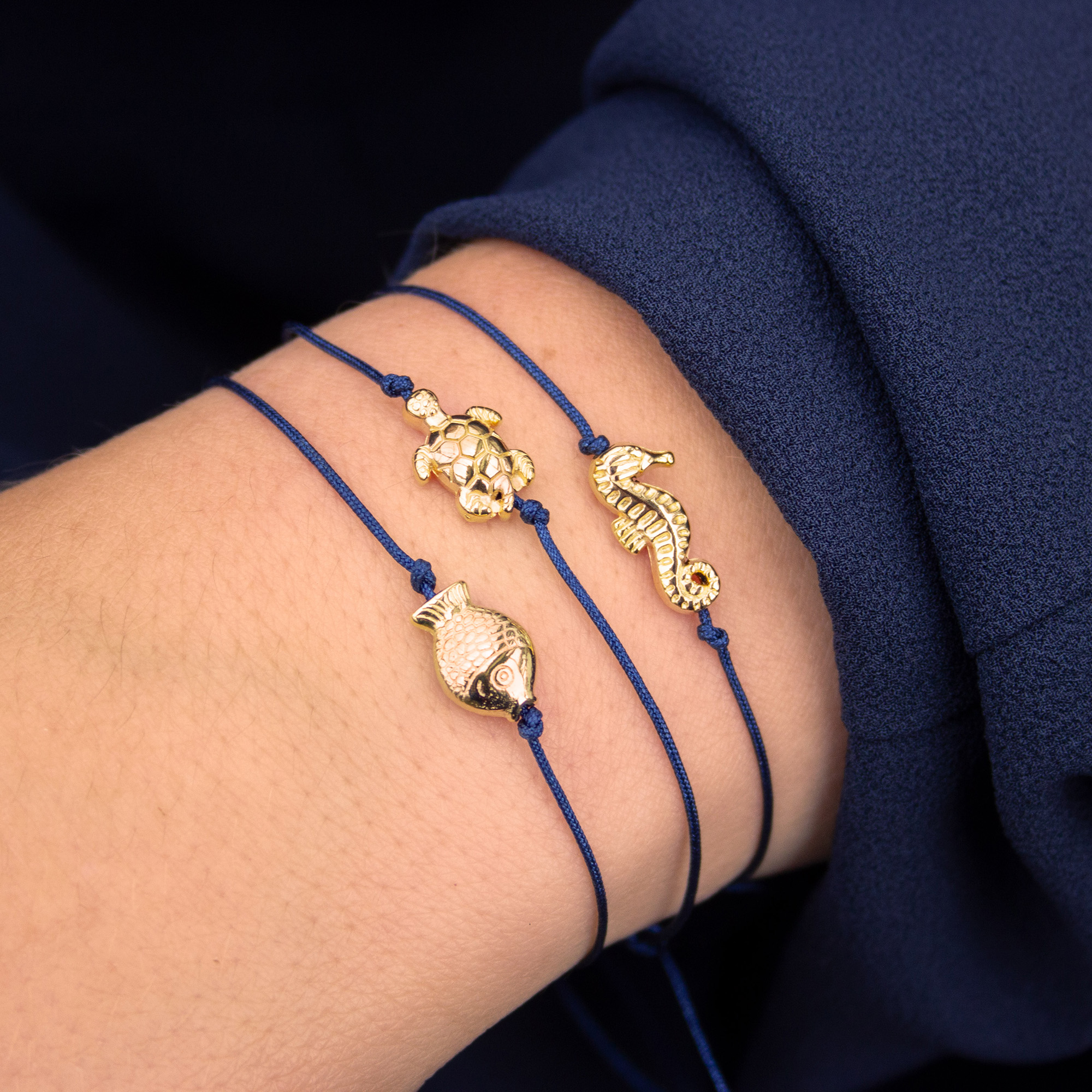 Armband auf Karte