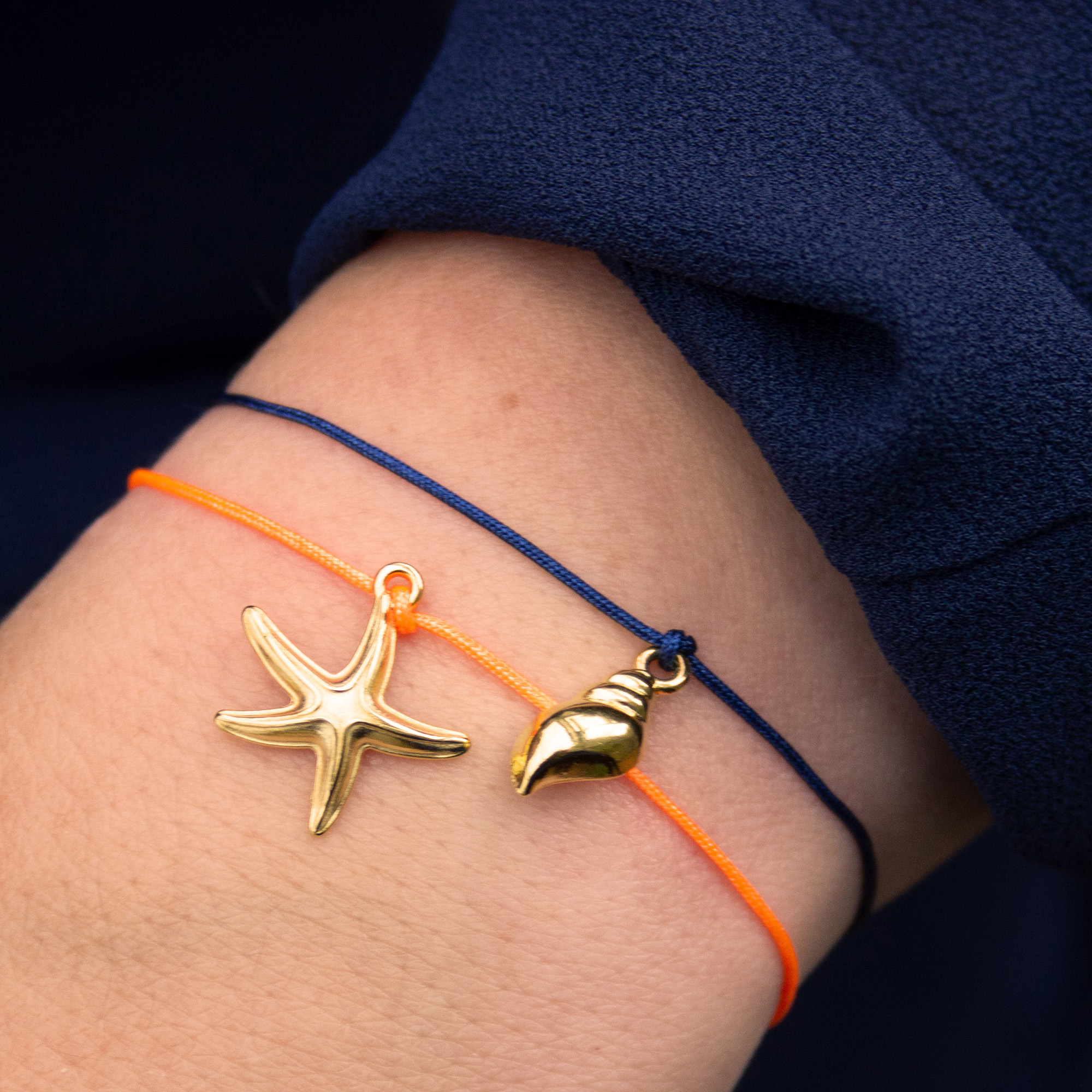 Armband auf Karte
